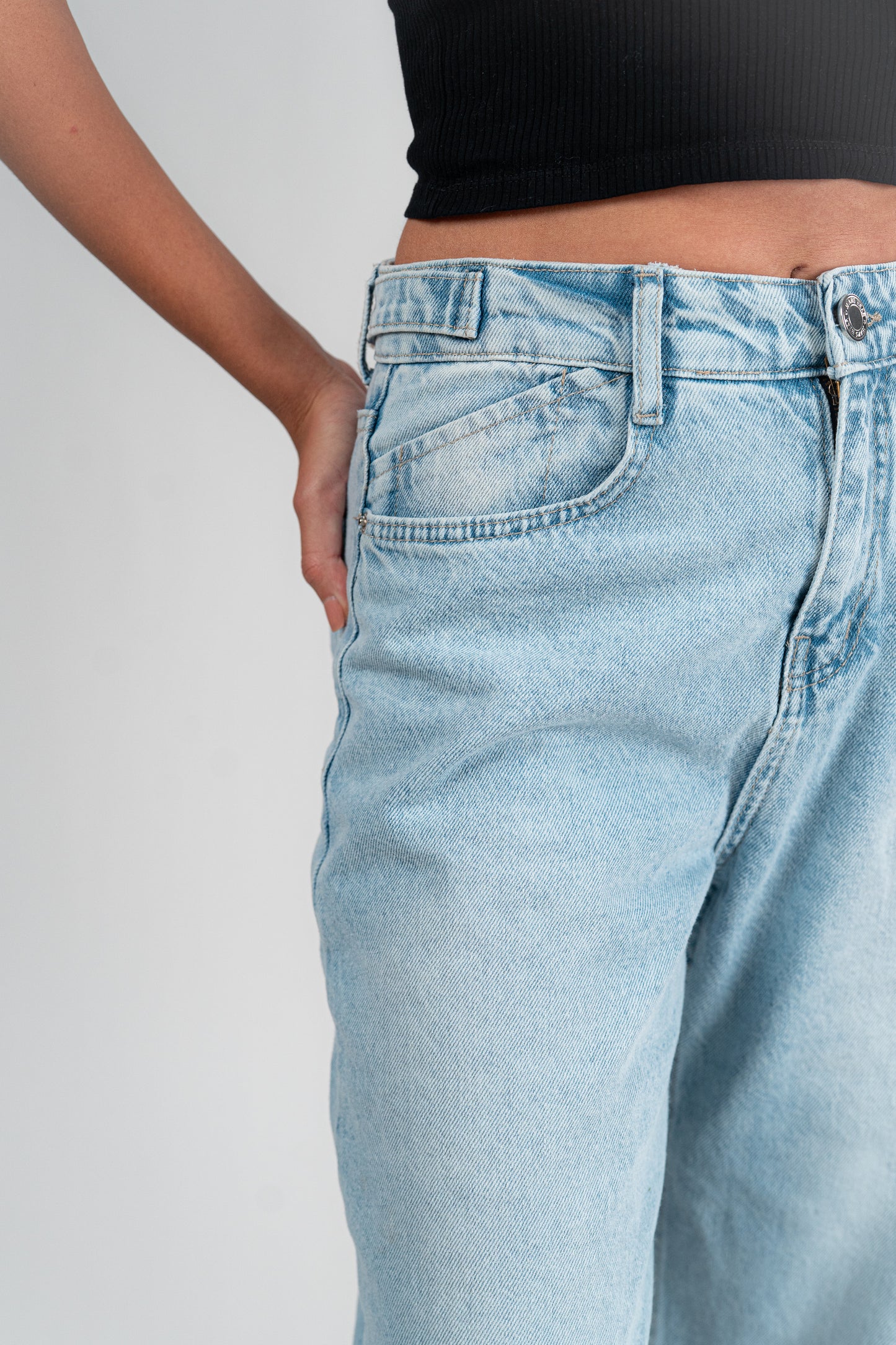 PALE INDIGO BAGGY JEANS UNISEX