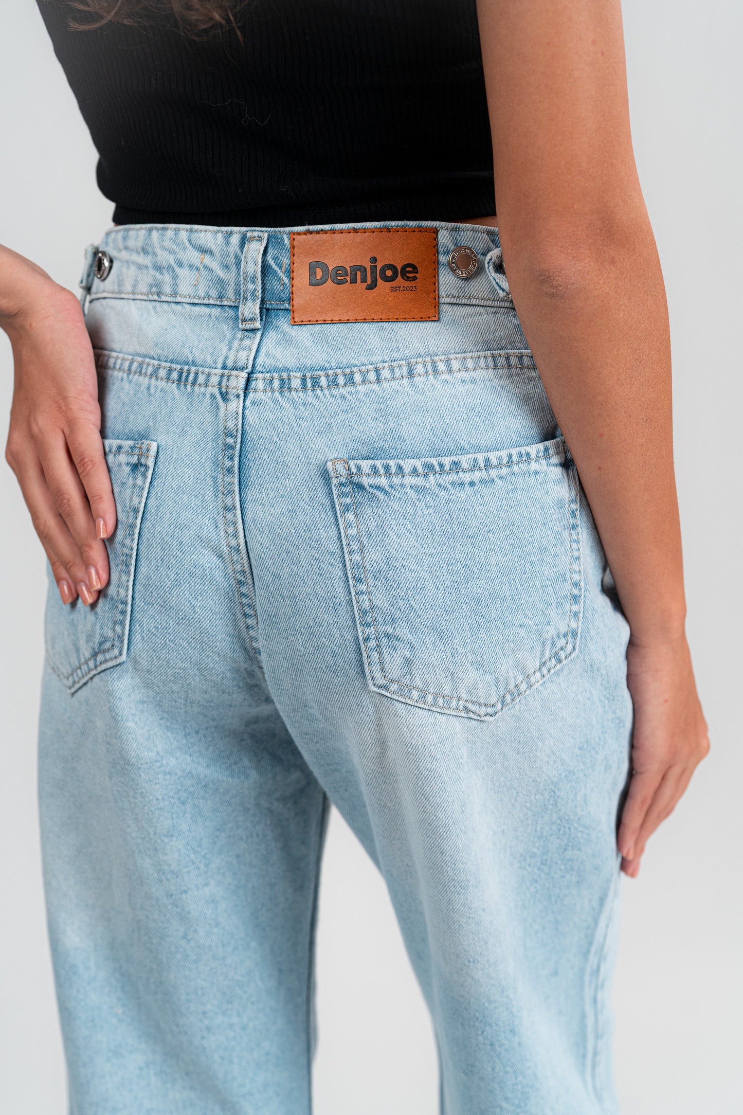 PALE INDIGO BAGGY JEANS UNISEX