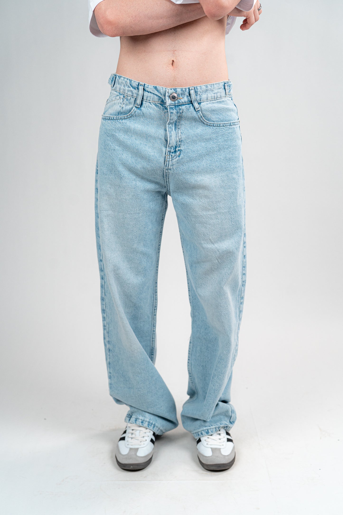 PALE INDIGO BAGGY JEANS UNISEX