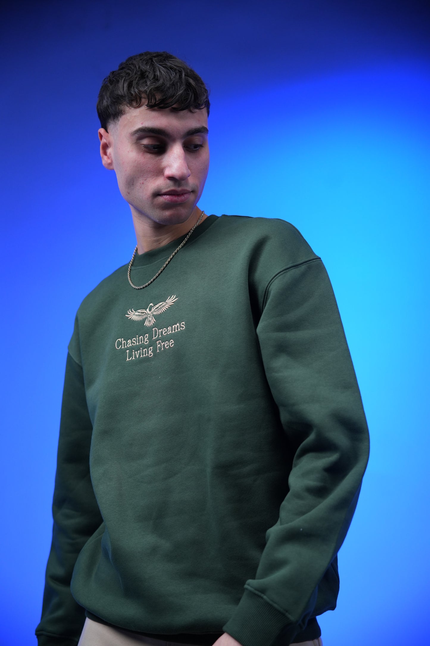 “Chasing Dreams Living Free” Embroidery Oversized Crewneck Sweatshirt - Denjoe