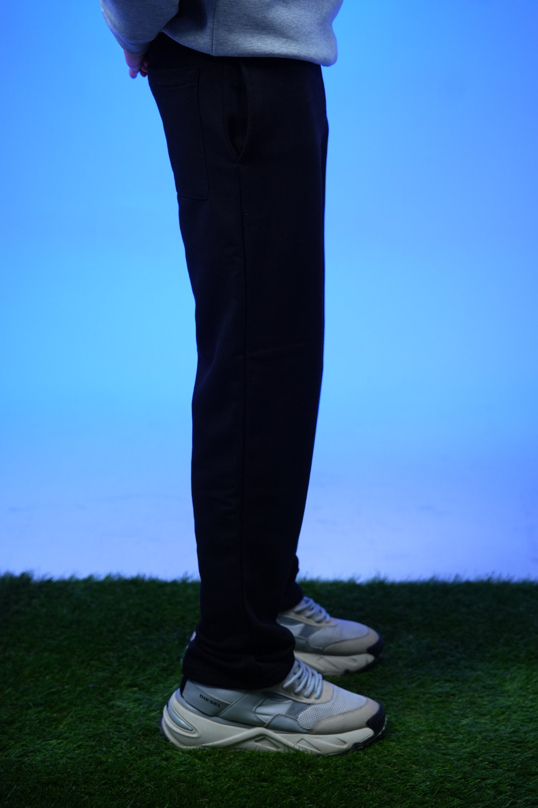 Unisex Plain Sweatpants Black - Denjoe