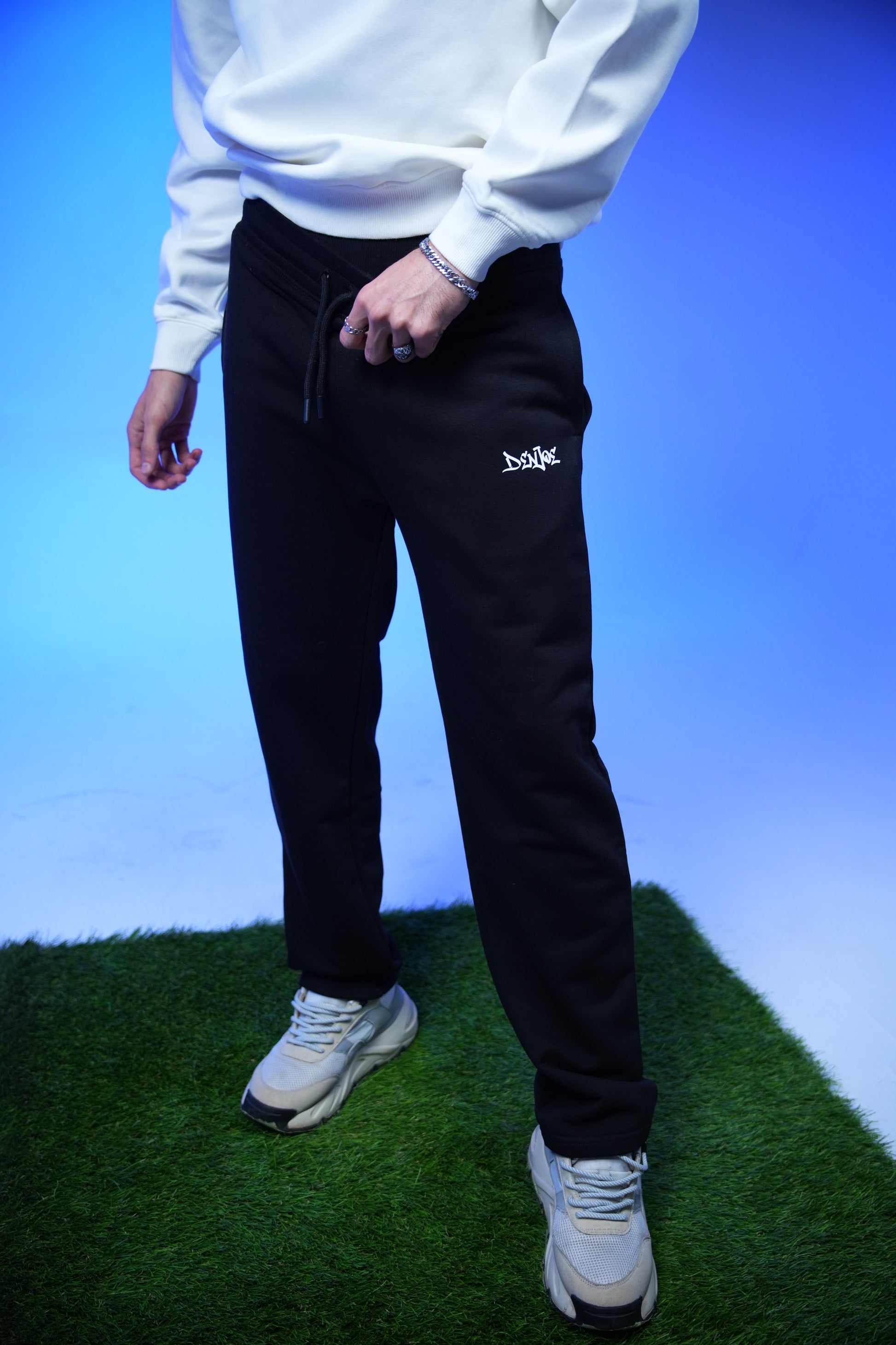 Unisex Plain Sweatpants Black - Denjoe