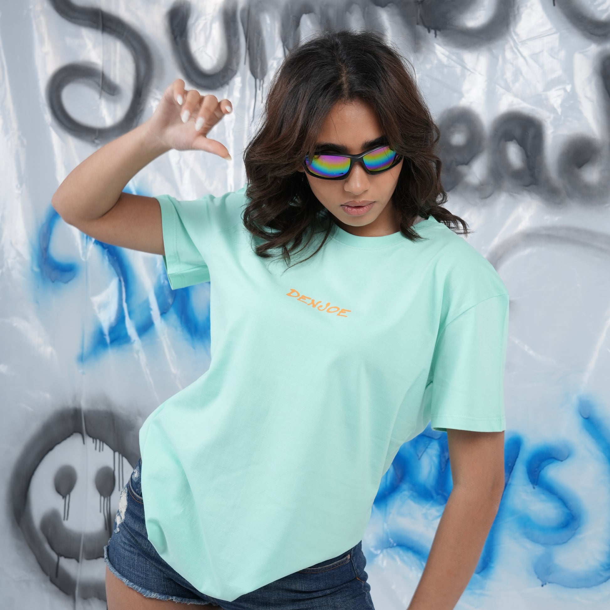 “All Eyes on us” Printed Regular Tee - Denjoe