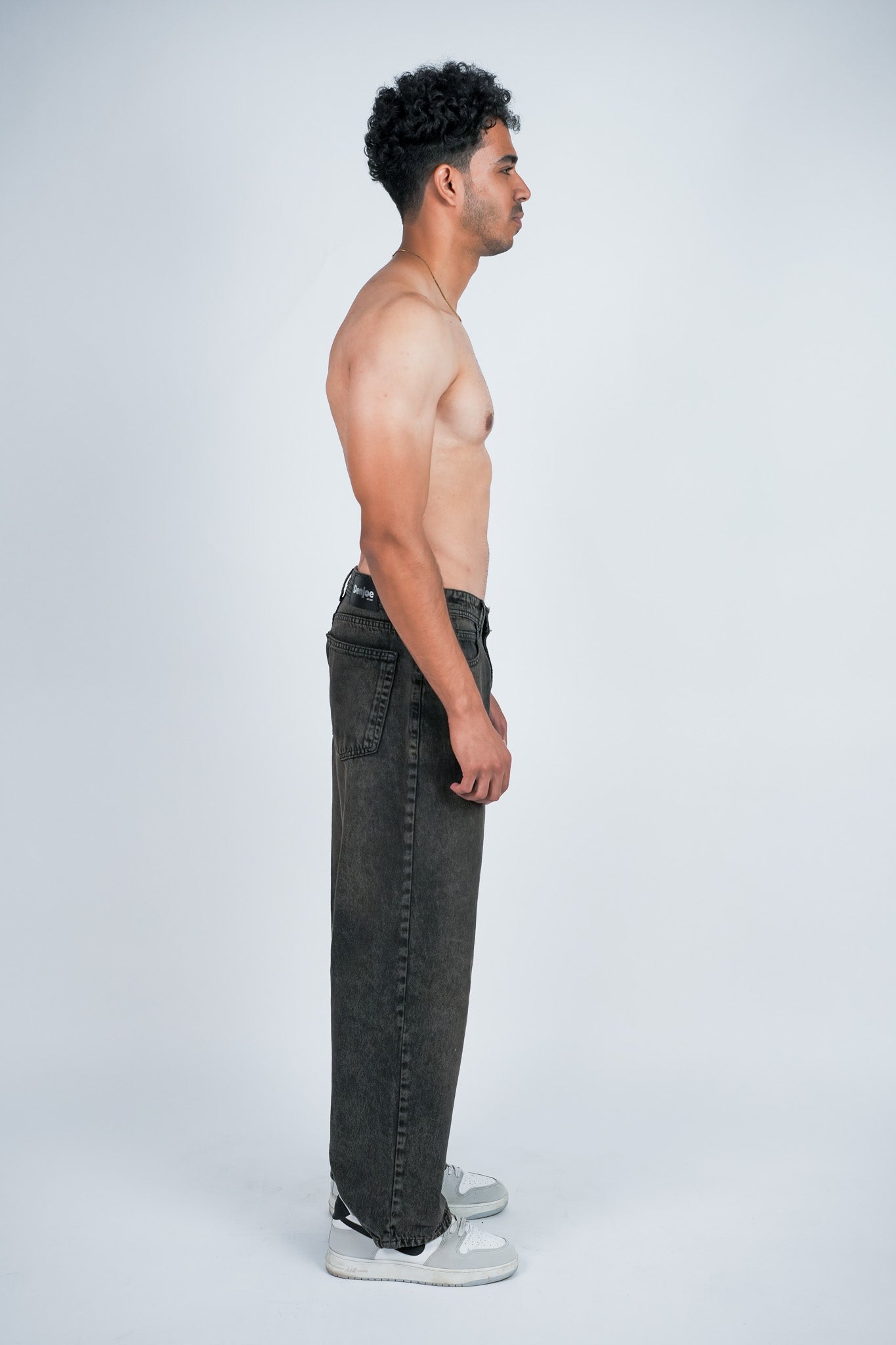 Relaxed Jeans Regular Waist - Washed Brown