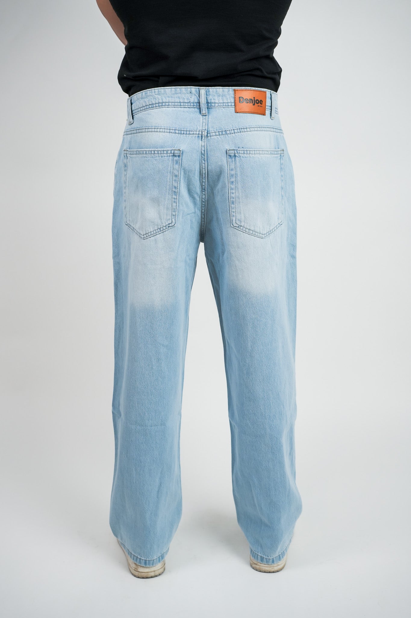 Relaxed Jeans Regular Waist - Sky Blue