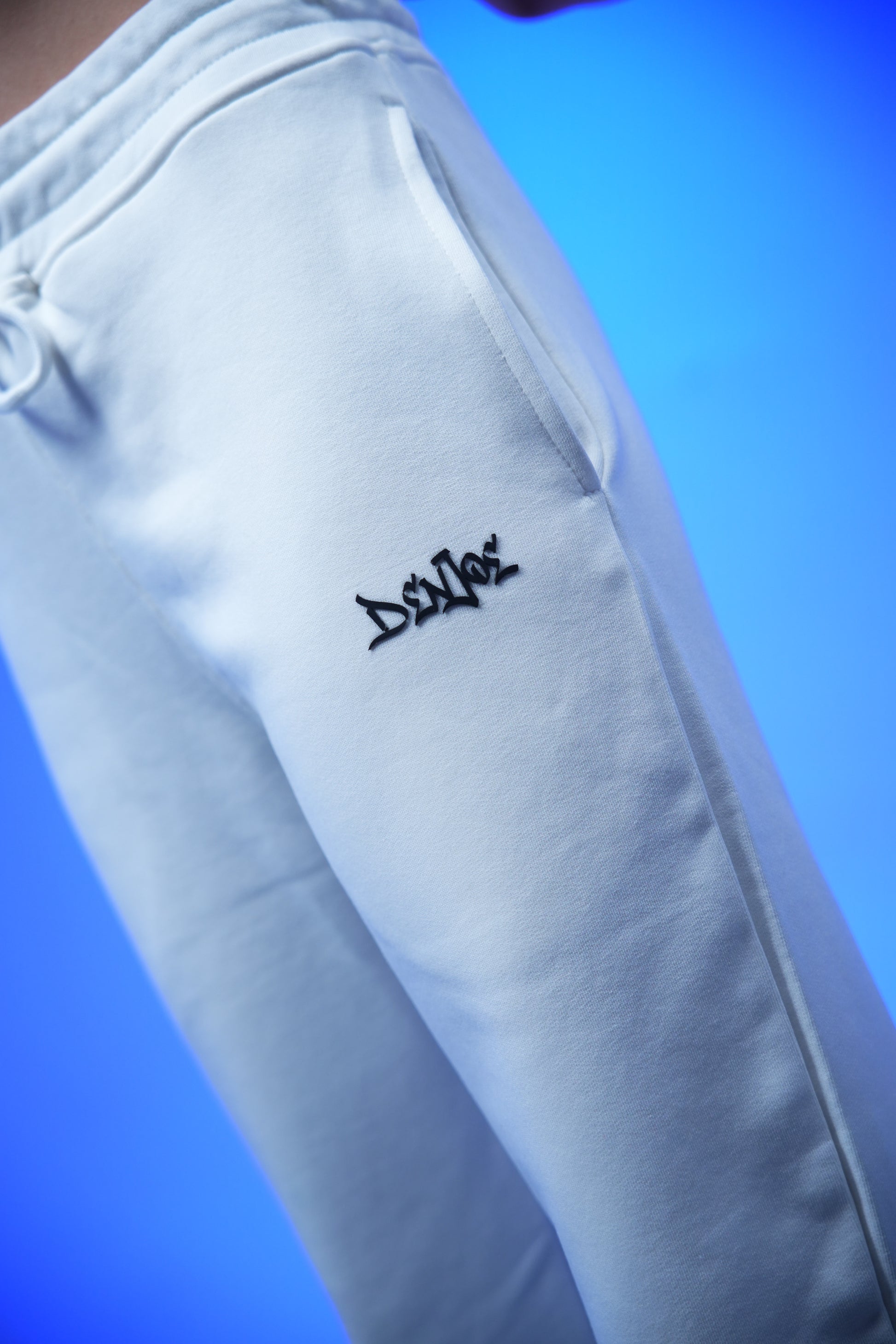 Unisex Plain Sweatpants white - Denjoe