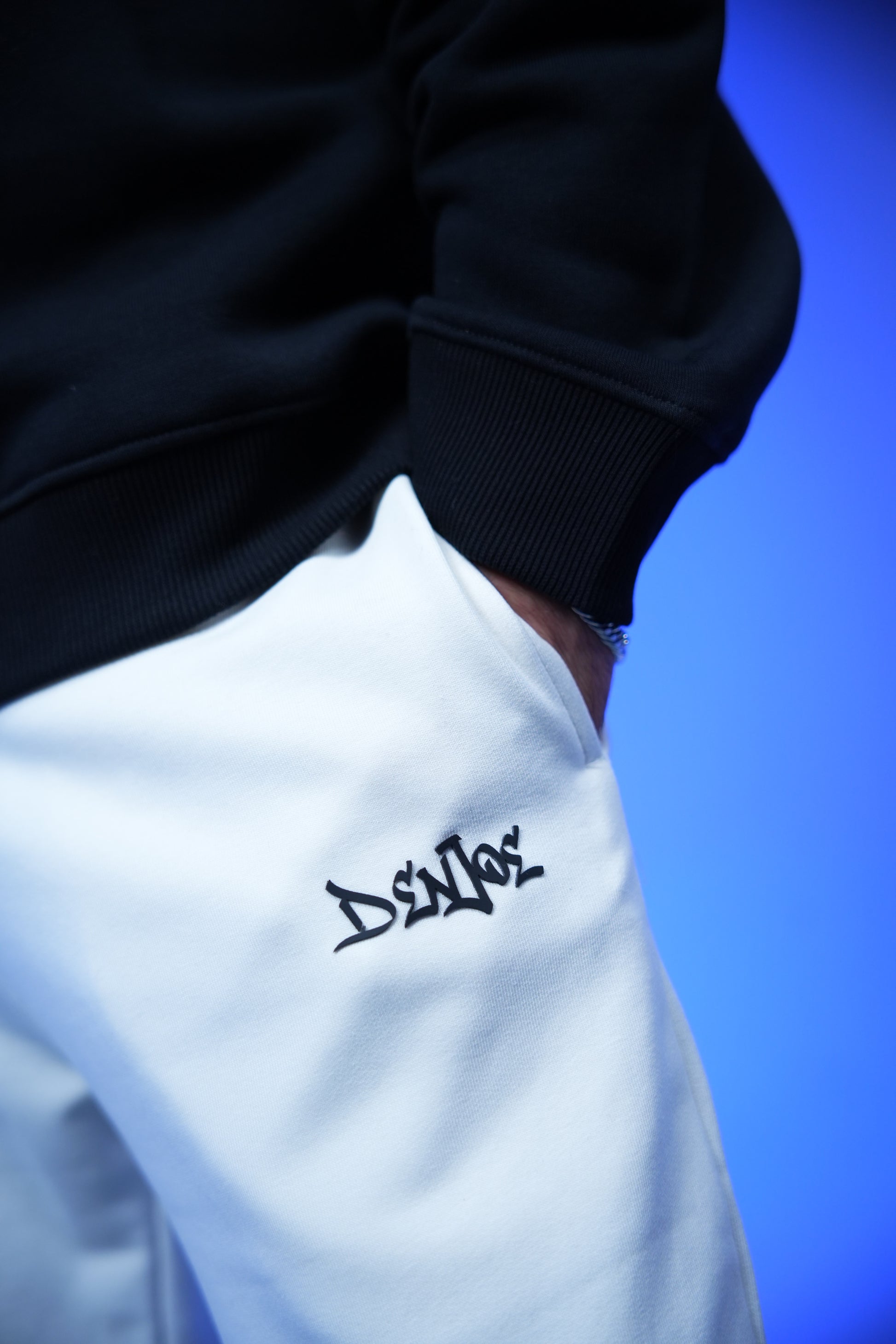 Unisex Plain Sweatpants white - Denjoe