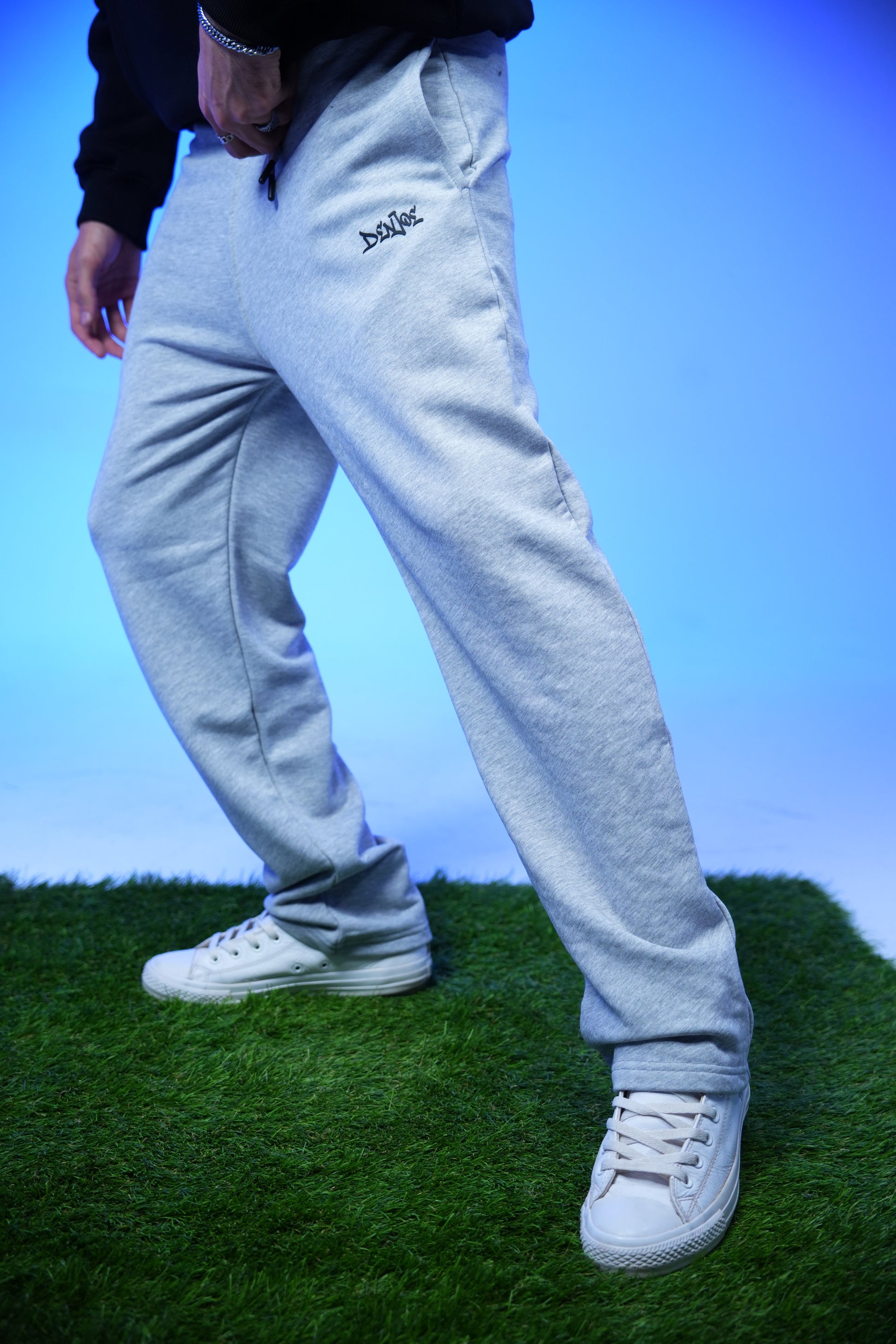 Unisex Plain Sweatpants Light Gray - Denjoe