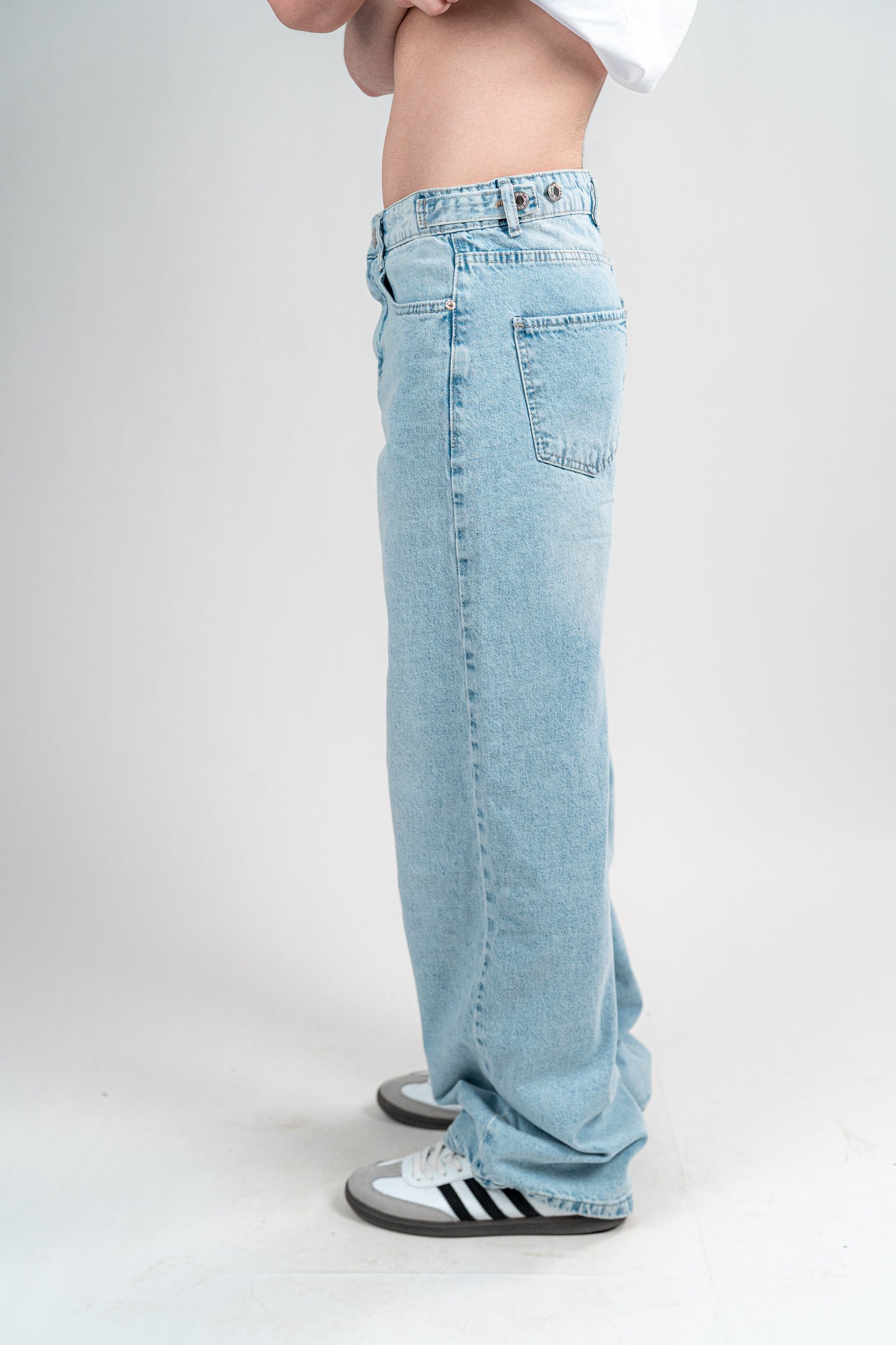PALE INDIGO BAGGY JEANS UNISEX