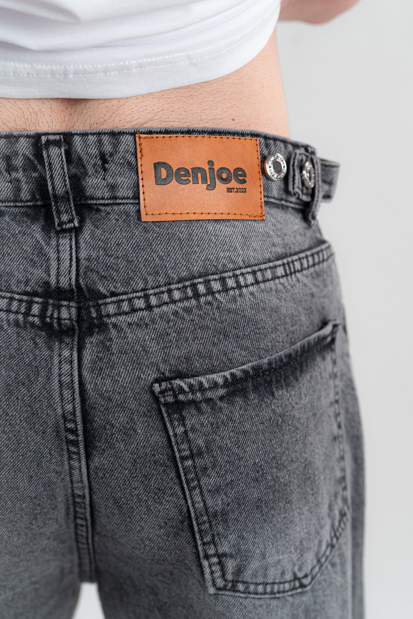 DARK GREY BAGGY JEANS UNISEX