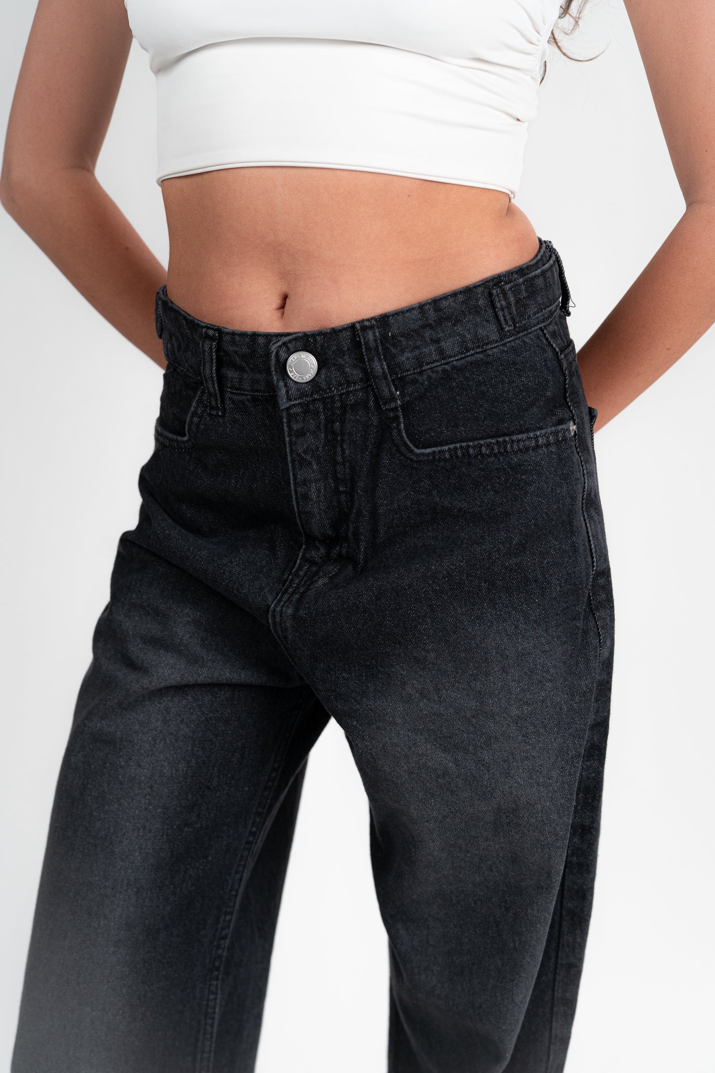 FADDED BLACK BAGGY JEANS UNISEX